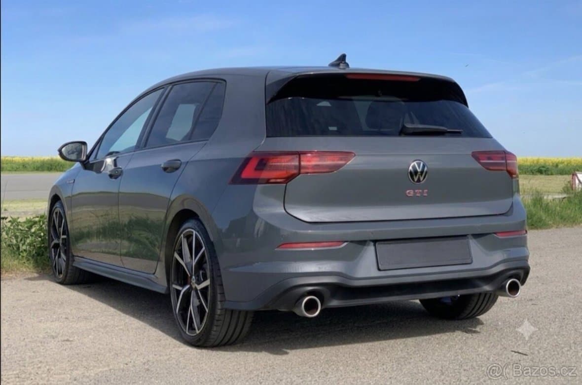 2021 Volkswagen GOLF - 3