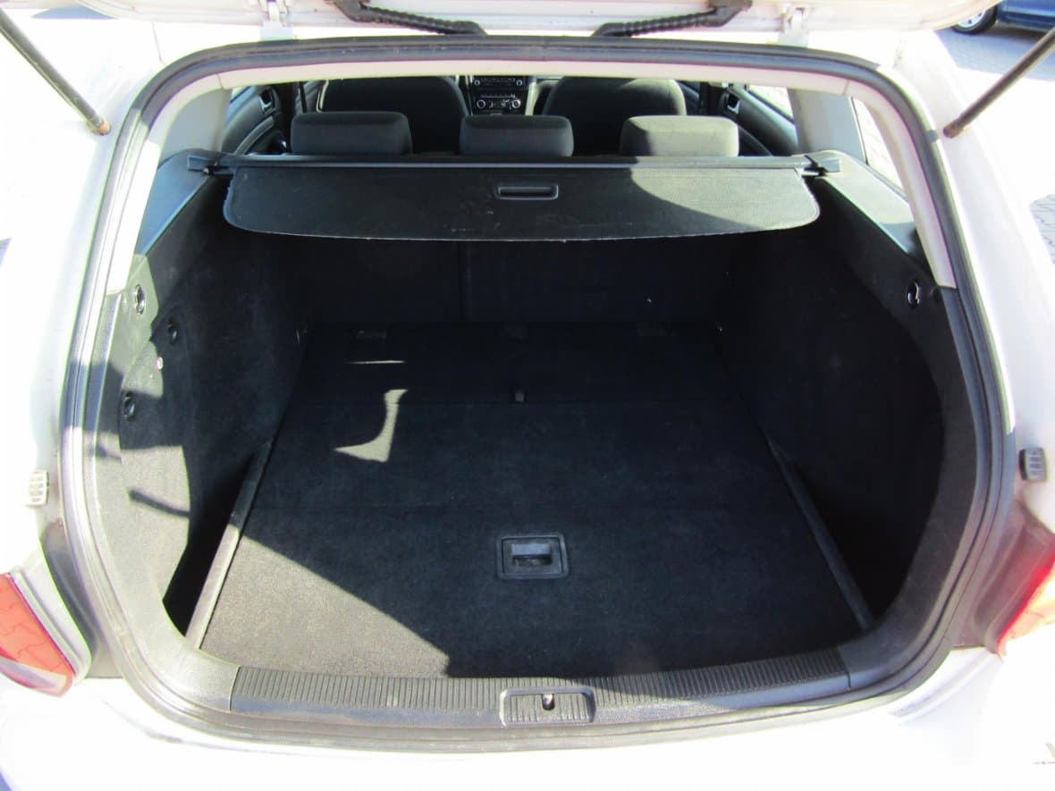 2013 Volkswagen GOLF - 8