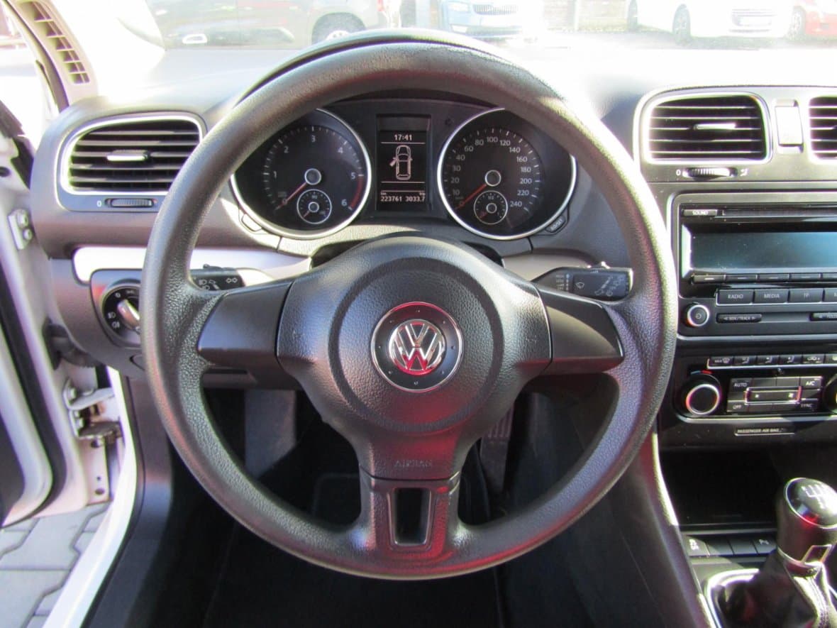 2013 Volkswagen GOLF - 15