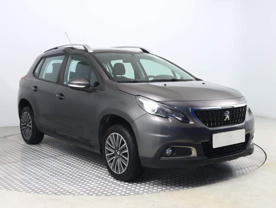 Peugeot 2008, 1.2 PureTech, Tempomat, Park