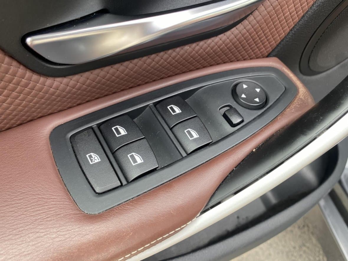 2013 BMW 3-SERIES - 13