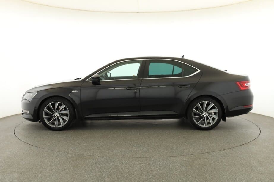 2015 Škoda SUPERB - 4