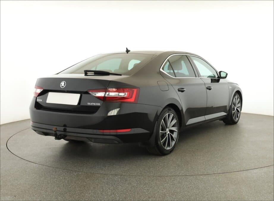 2015 Škoda SUPERB - 7