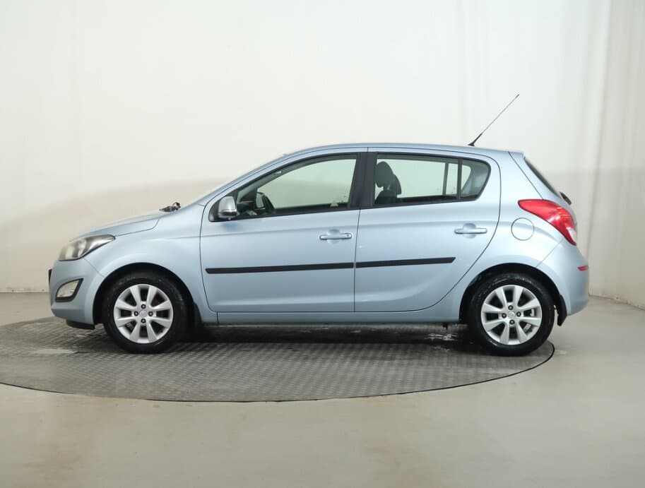 2014 Hyundai i20 - 4