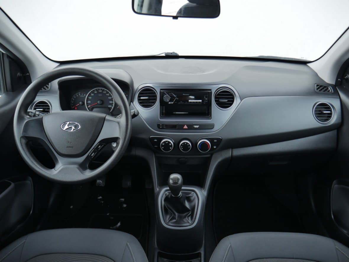 2018 Hyundai i10 - 8