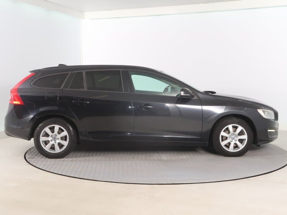 2014 Volvo V60 - 8