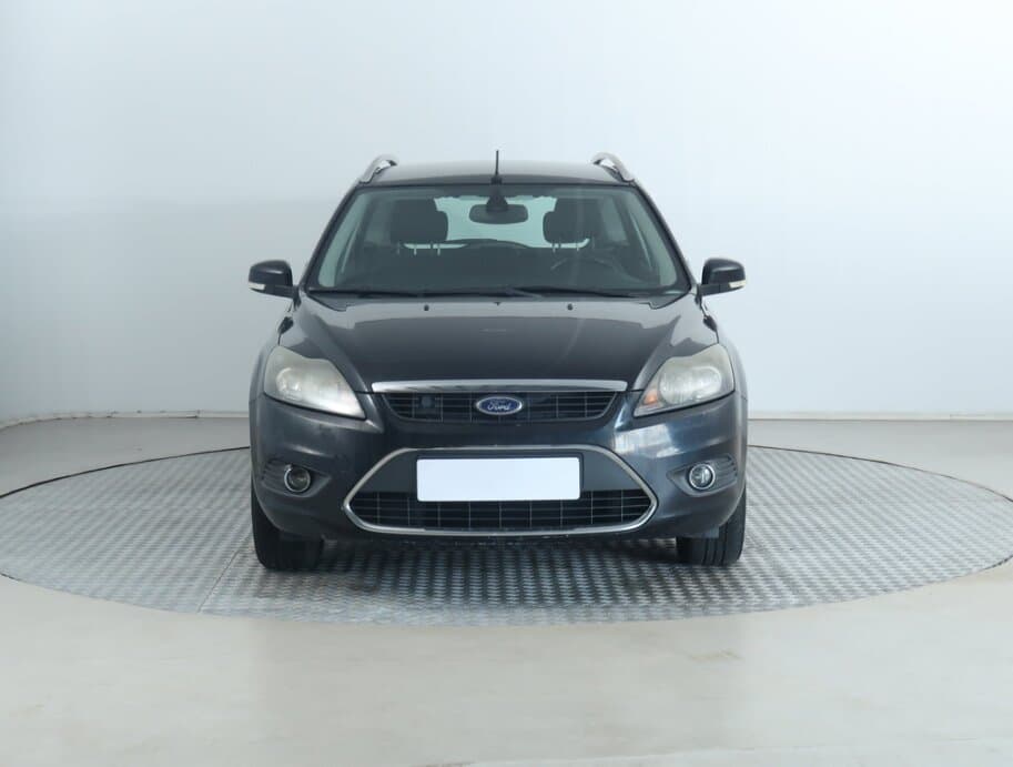 2009 Ford FOCUS - 2