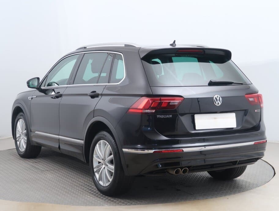2019 Volkswagen TIGUAN - 5