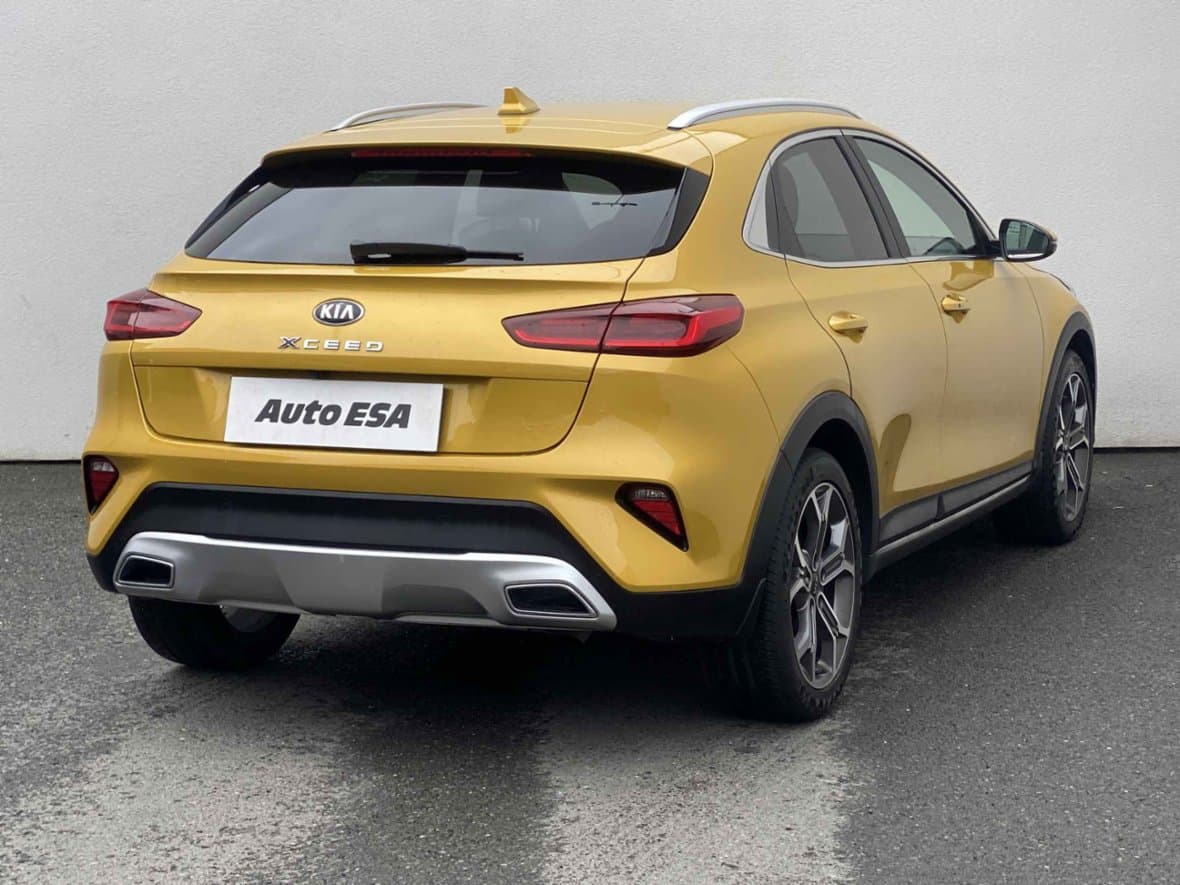2021 Kia XCEED - 4