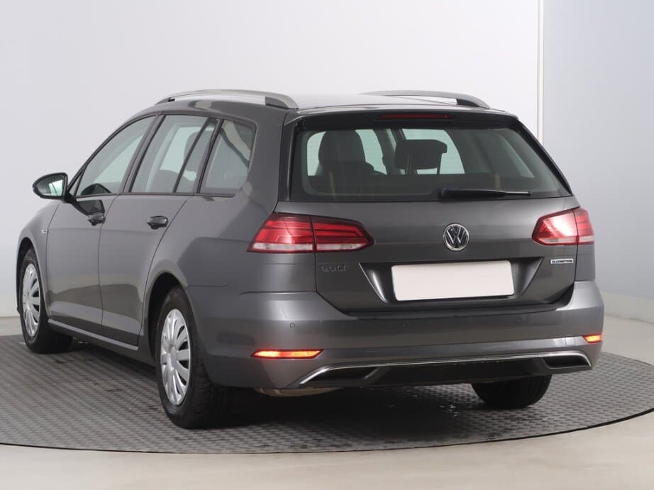 2019 Volkswagen GOLF - 5