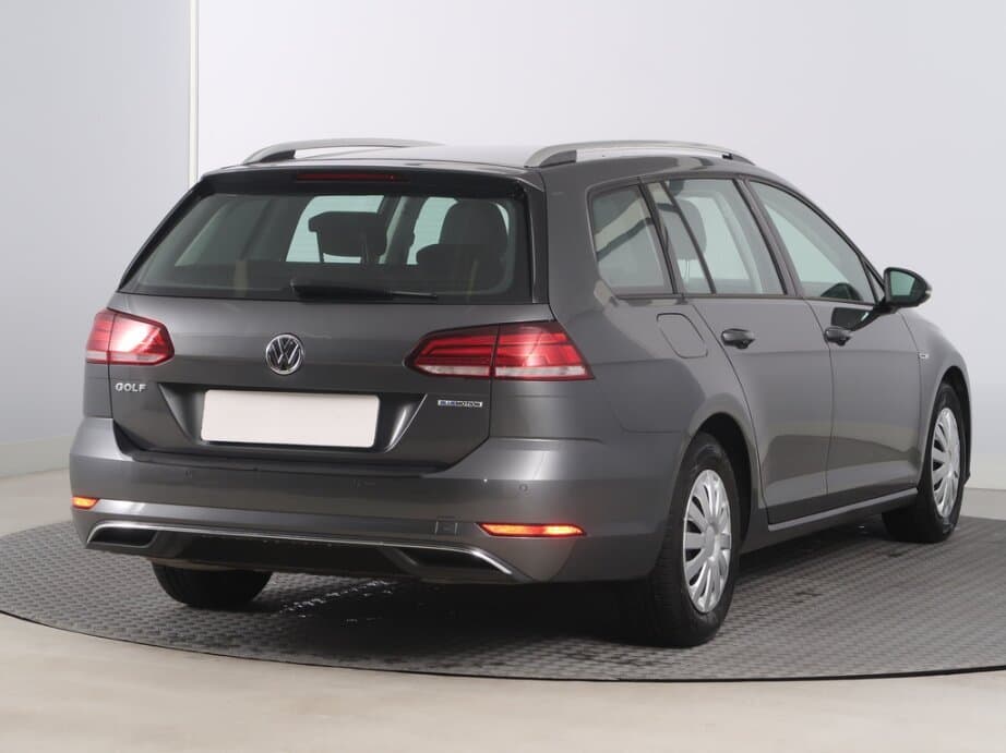 2019 Volkswagen GOLF - 7
