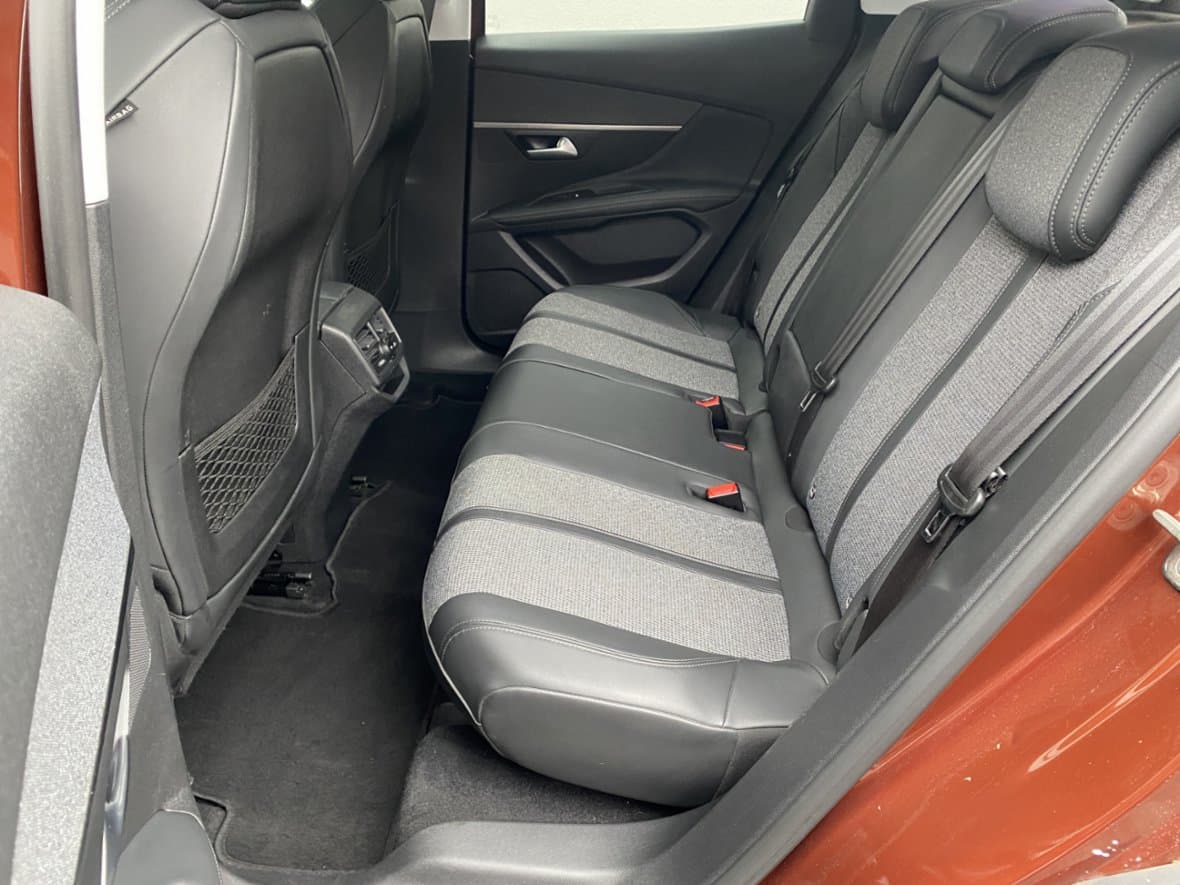 2019 Peugeot 3008 - 10