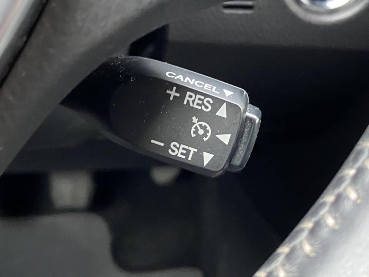 2015 Toyota AURIS - 14