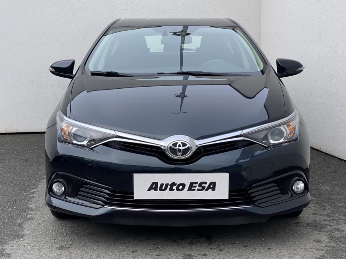 2015 Toyota AURIS - 2