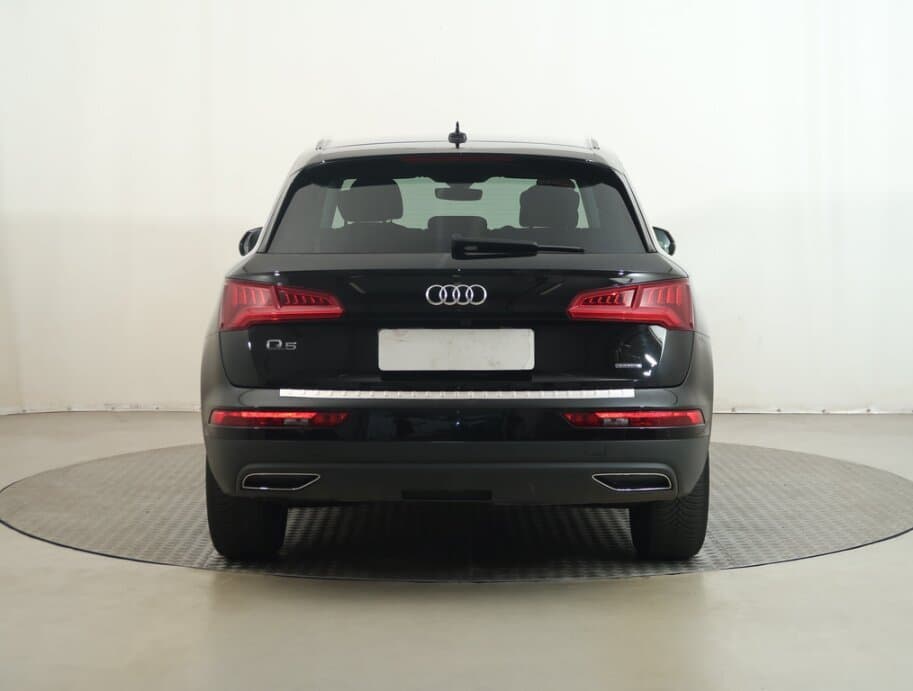 2020 Audi Q5 - 6