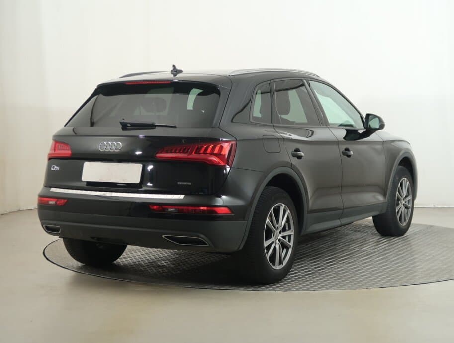 2020 Audi Q5 - 7
