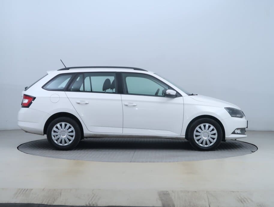 2017 Škoda FABIA - 8