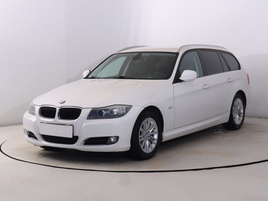 2012 BMW 3-SERIES - 3
