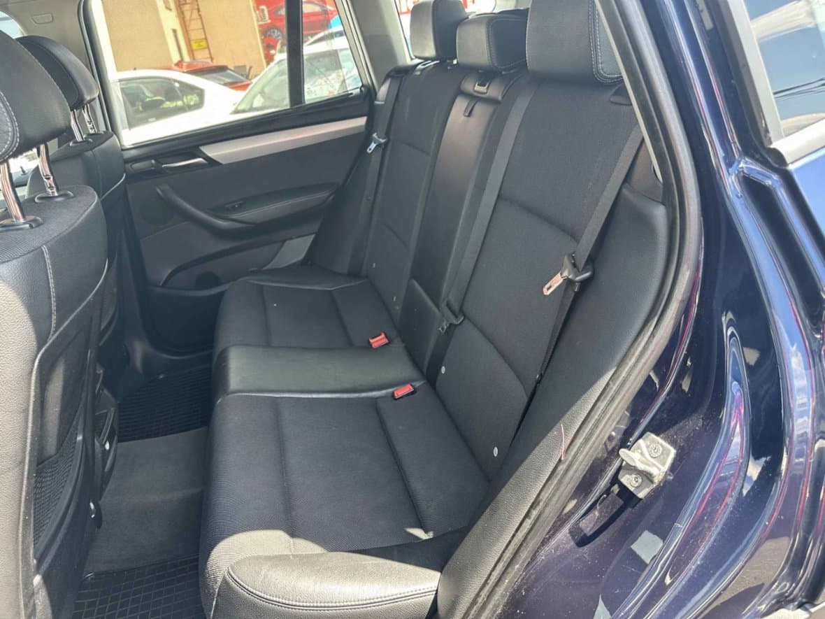2011 BMW X3 - 10