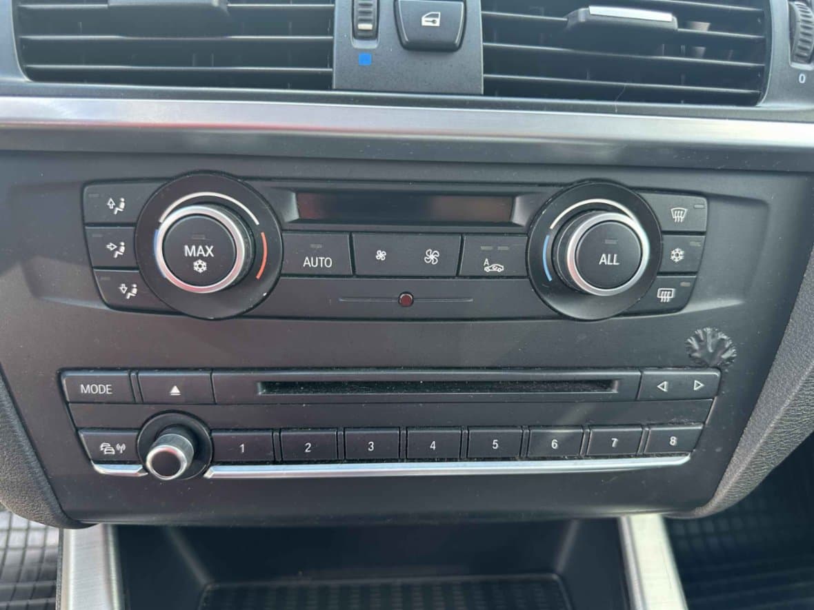 2011 BMW X3 - 15