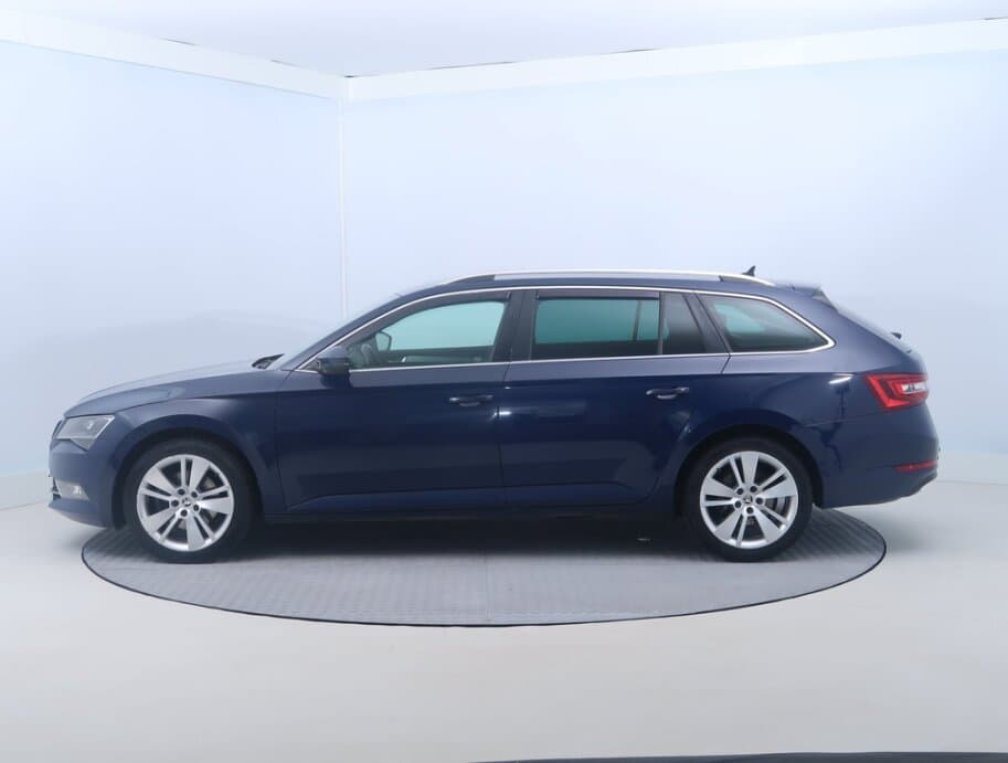 2016 Škoda SUPERB - 4
