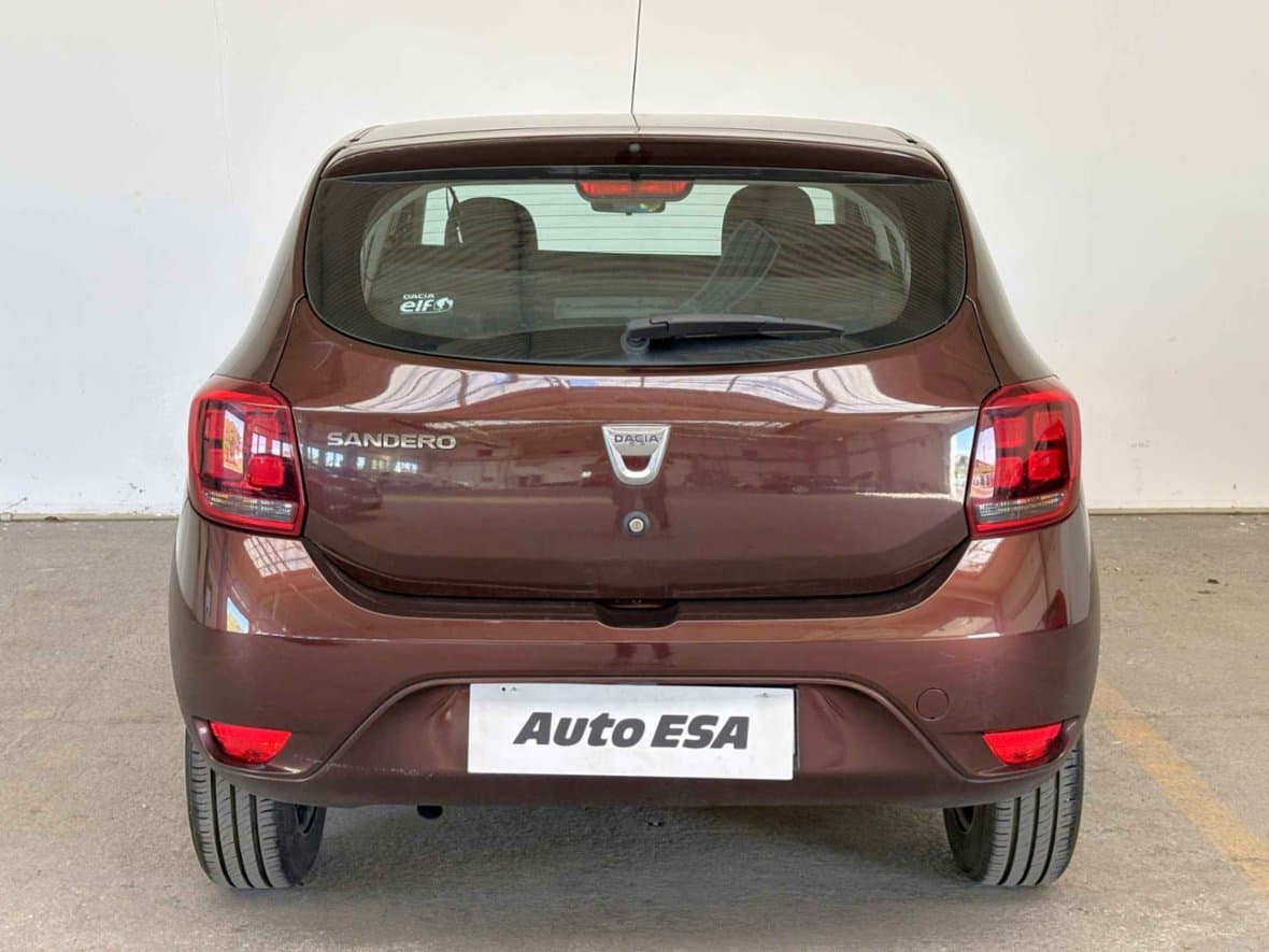 2017 Dacia SANDERO - 5