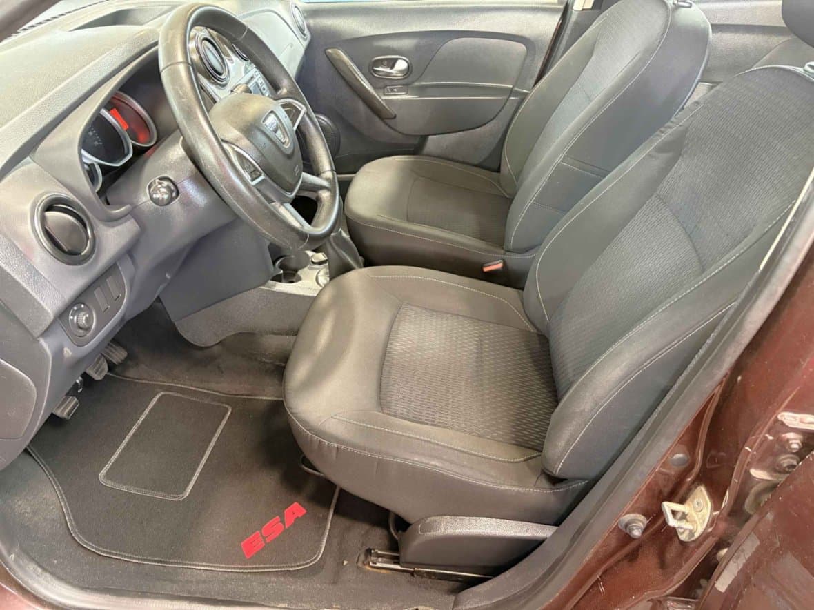 2017 Dacia SANDERO - 9
