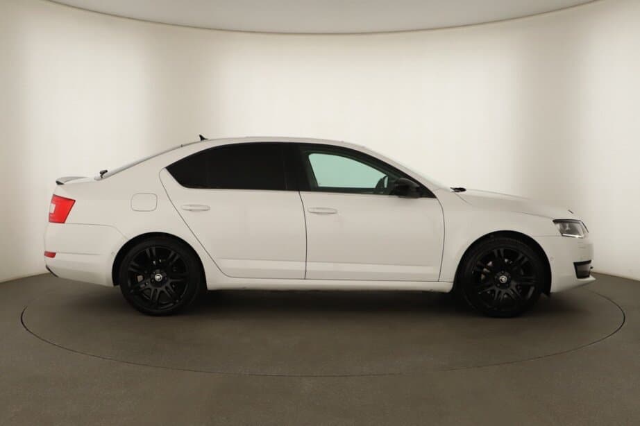 2013 Škoda OCTAVIA - 8