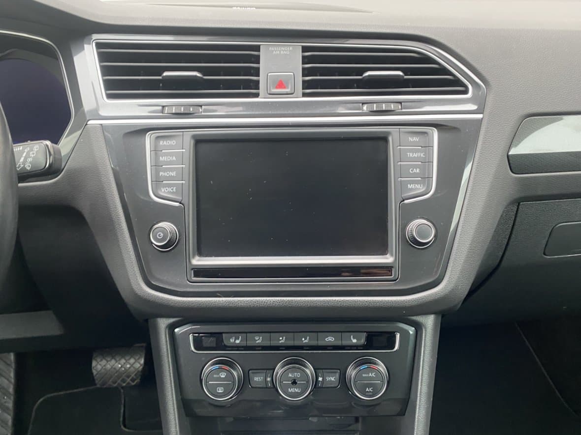 2016 Volkswagen TIGUAN - 12