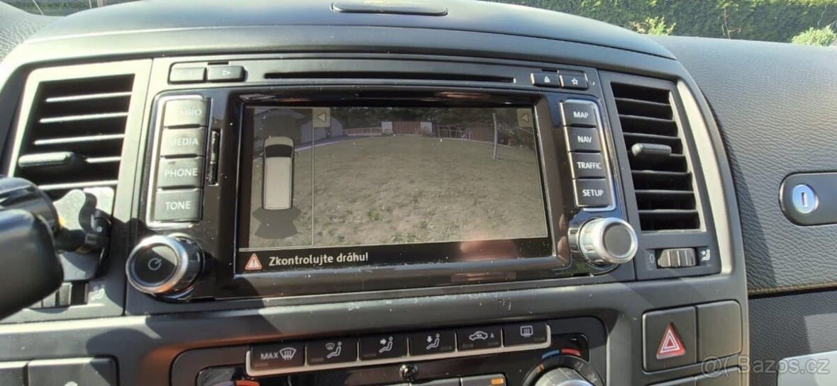 2013 Volkswagen MULTIVAN - 6
