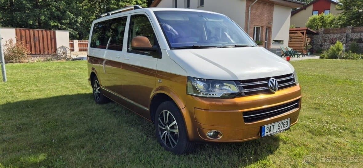 2013 Volkswagen MULTIVAN - 12