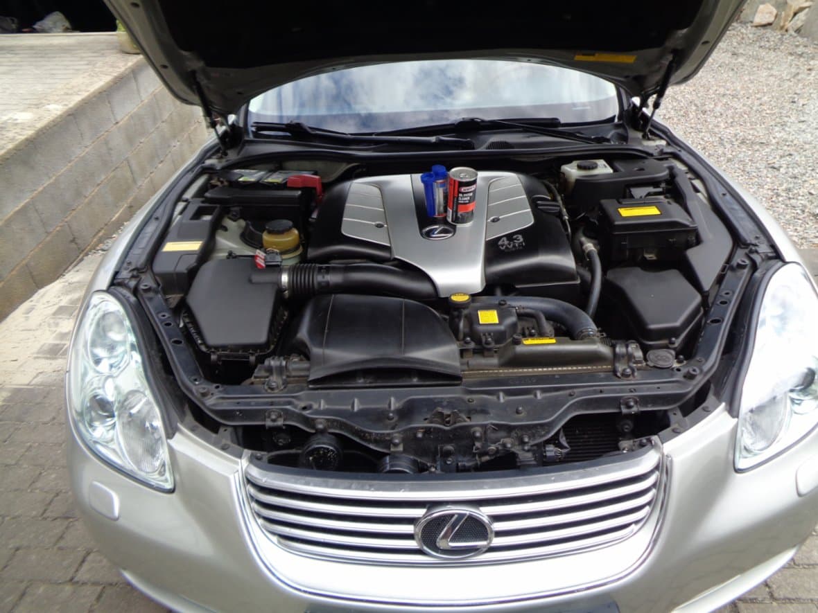 2002 Lexus SC - 4