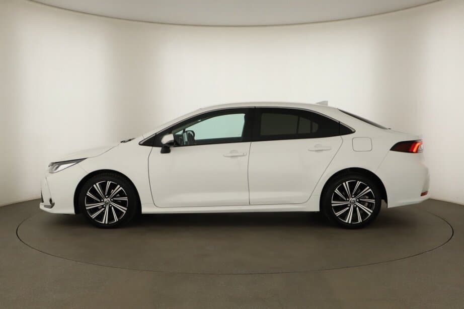 2023 Toyota COROLLA - 4