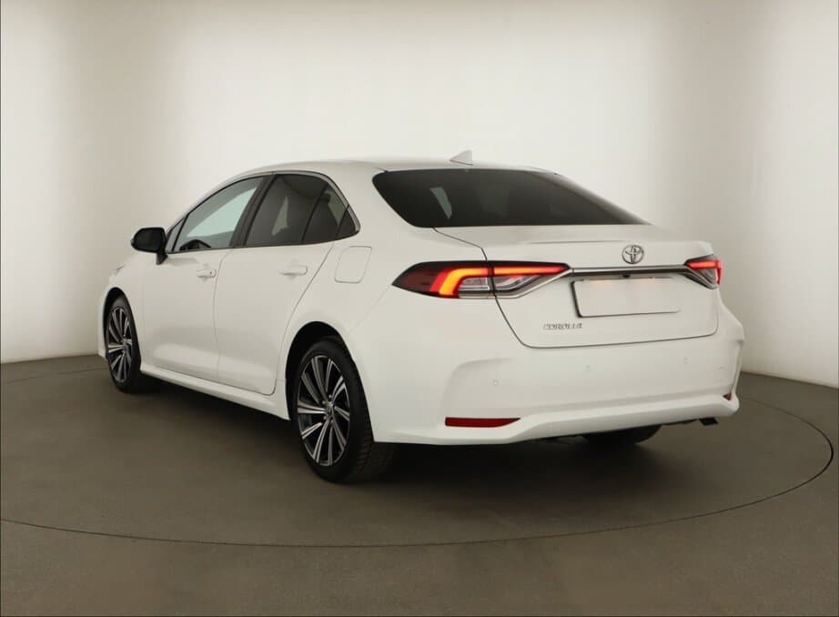 2023 Toyota COROLLA - 5