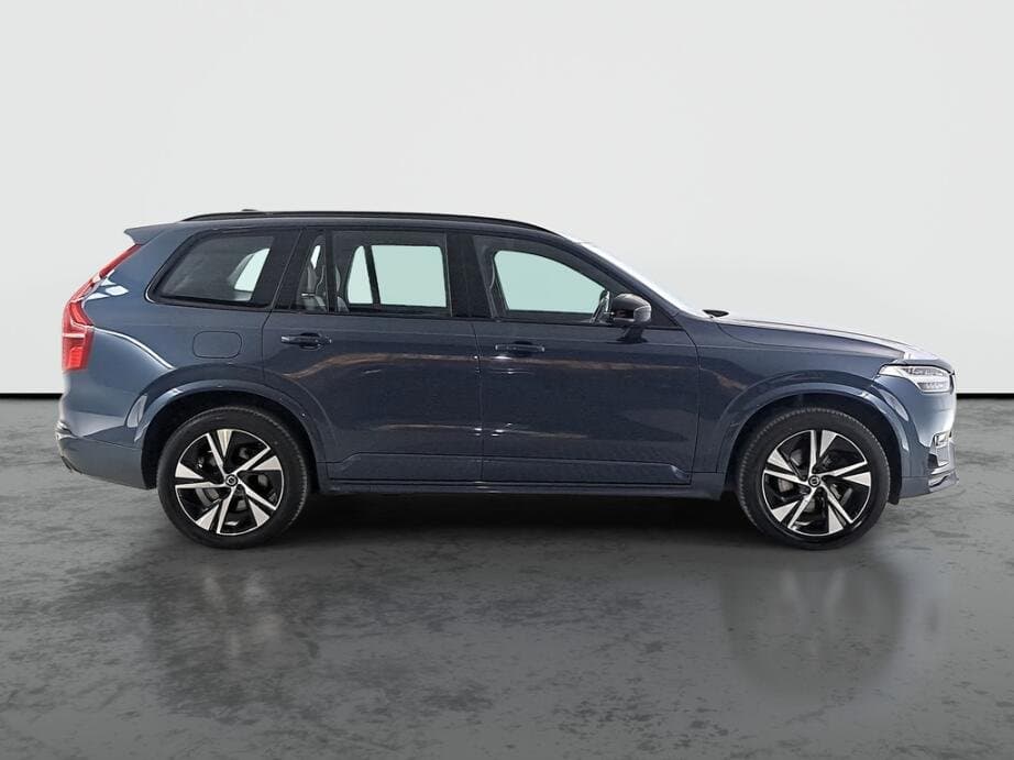 2021 Volvo XC90 - 8