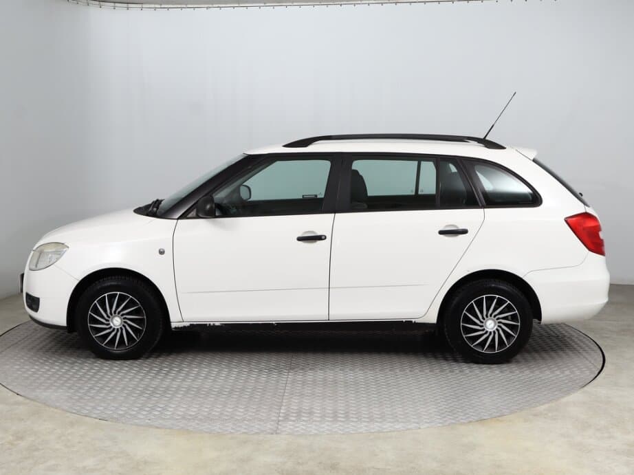 2009 Škoda FABIA - 4