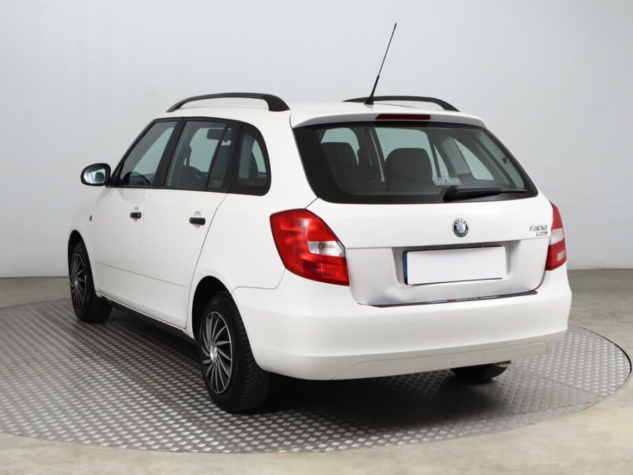 2009 Škoda FABIA - 5