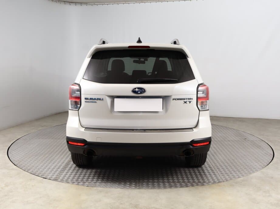 2018 Subaru FORESTER - 6