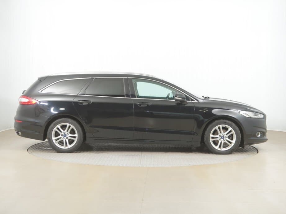2016 Ford MONDEO - 22