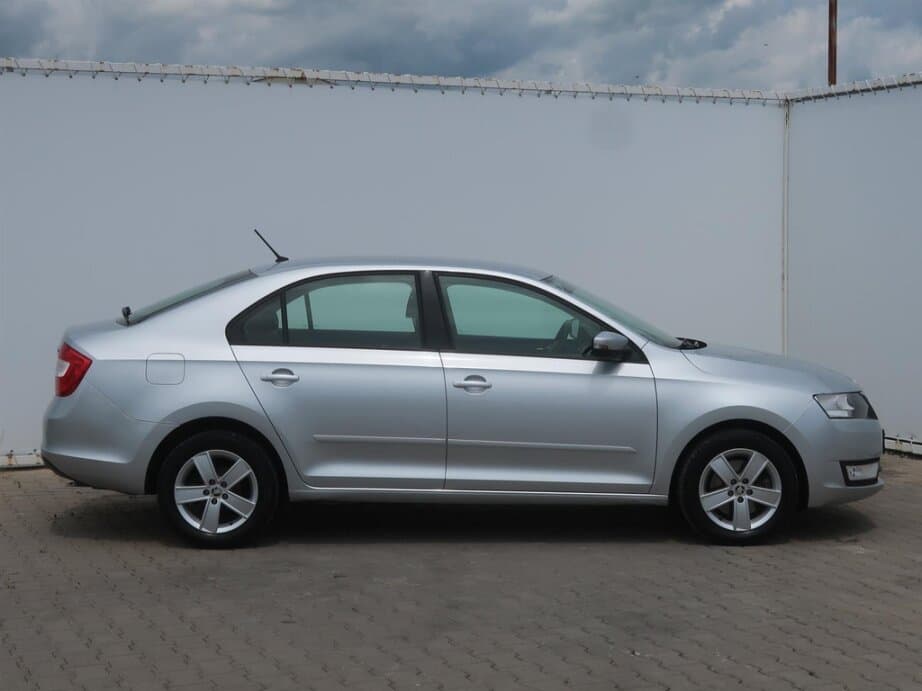 2016 Škoda RAPID - 8