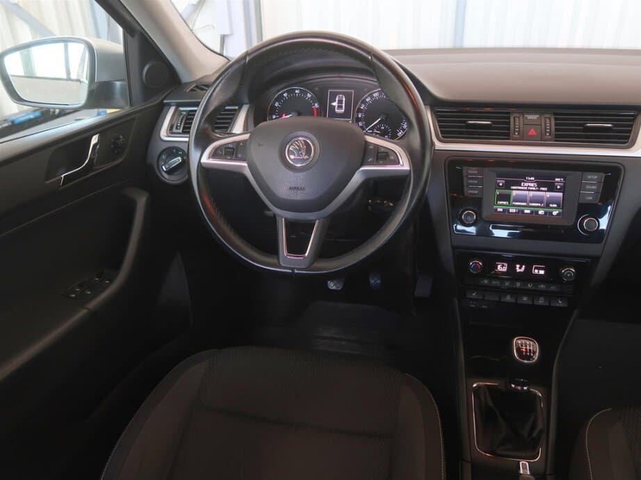 2016 Škoda RAPID - 9