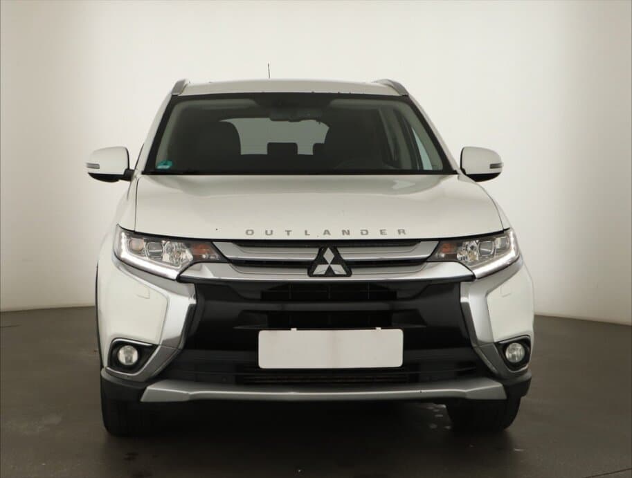 2016 Mitsubishi OUTLANDER - 2