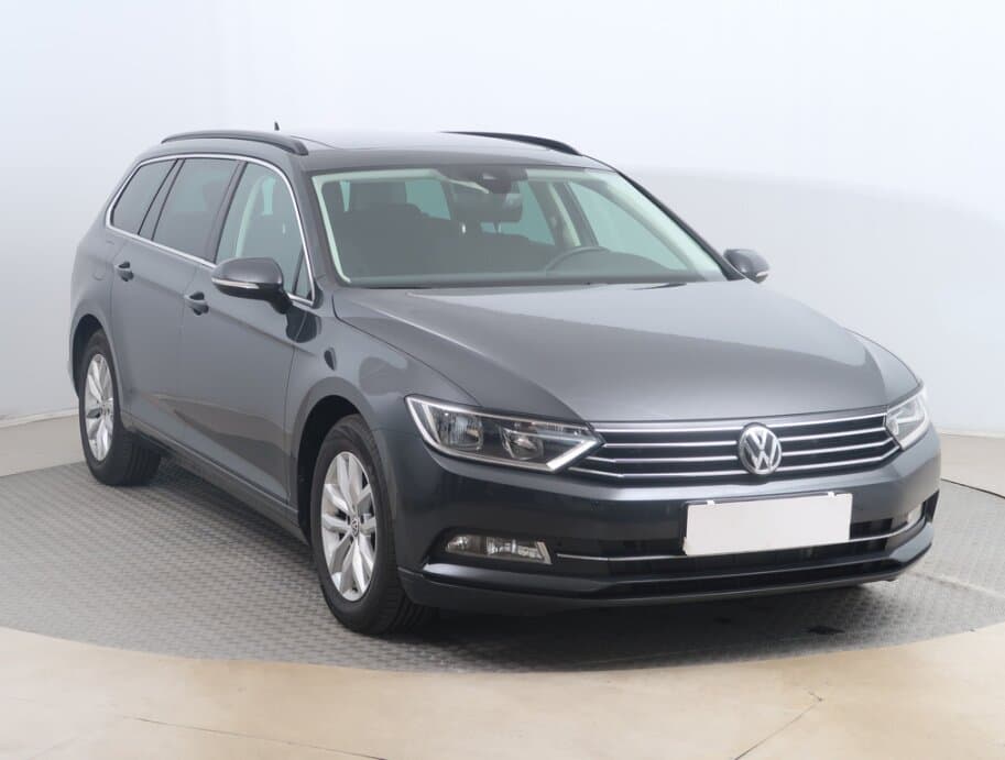 2019 Volkswagen PASSAT