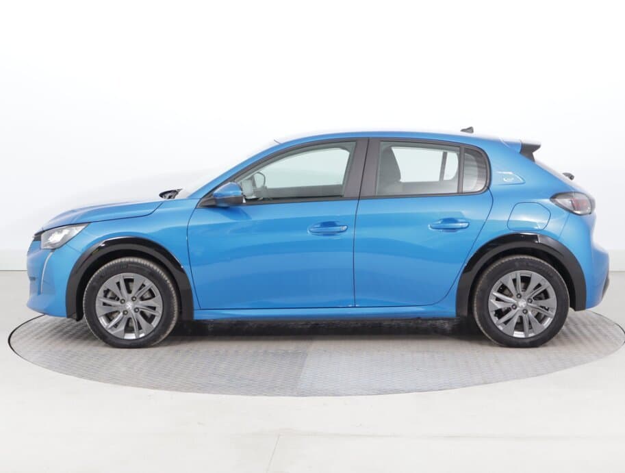 2021 Peugeot 208 - 7