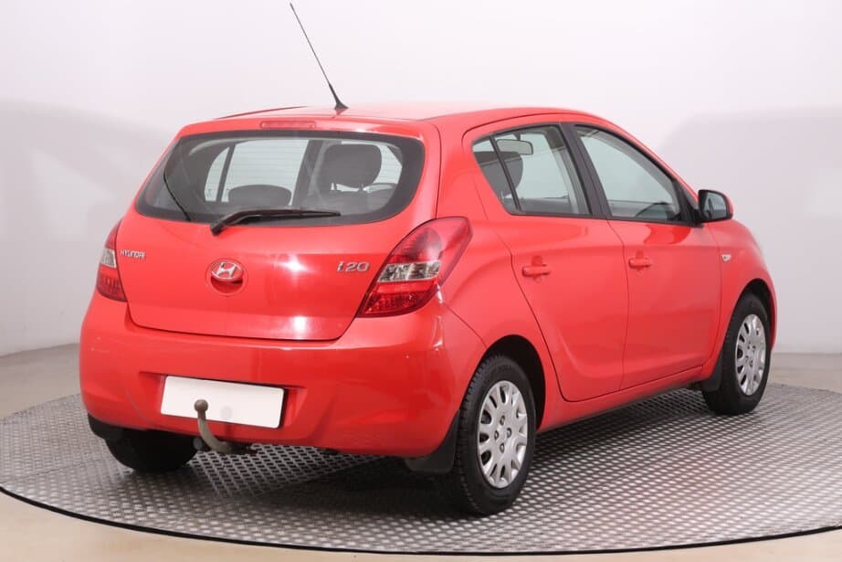 2009 Hyundai i20 - 7