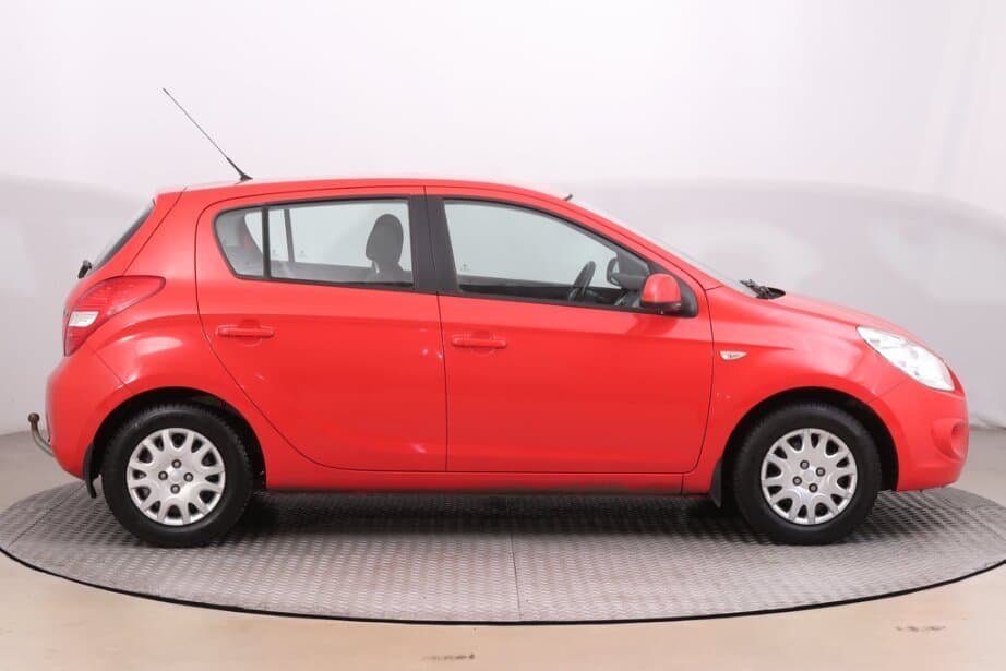 2009 Hyundai i20 - 8