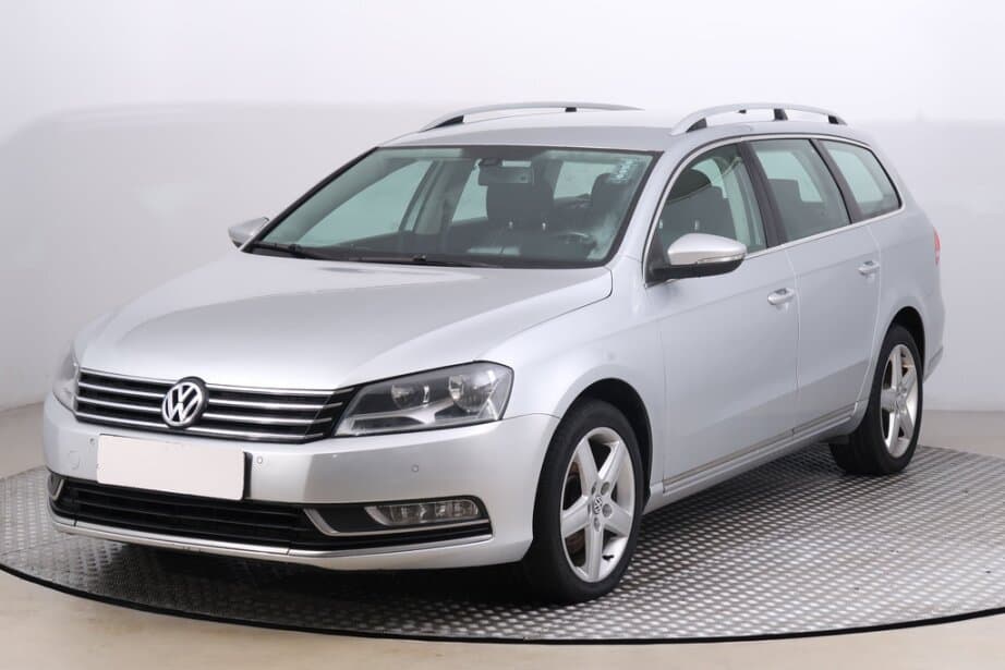 2013 Volkswagen PASSAT - 3