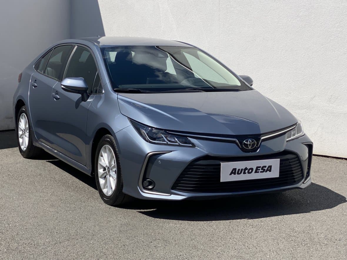 2023 Toyota COROLLA