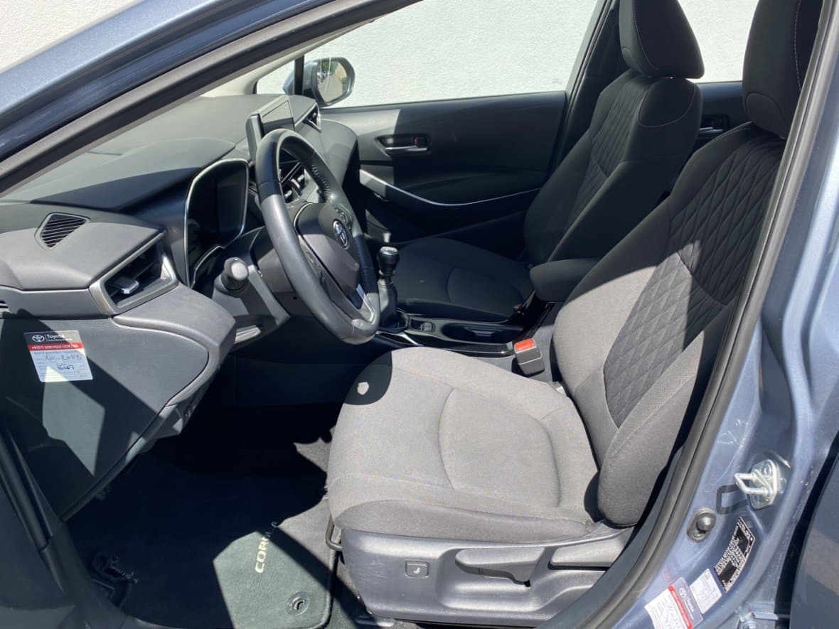 2023 Toyota COROLLA - 9