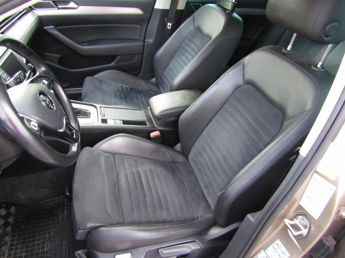 2016 Volkswagen PASSAT - 9